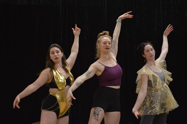 Midsummer Night's Tease' combines Shakespeare, burlesque, Ruckus