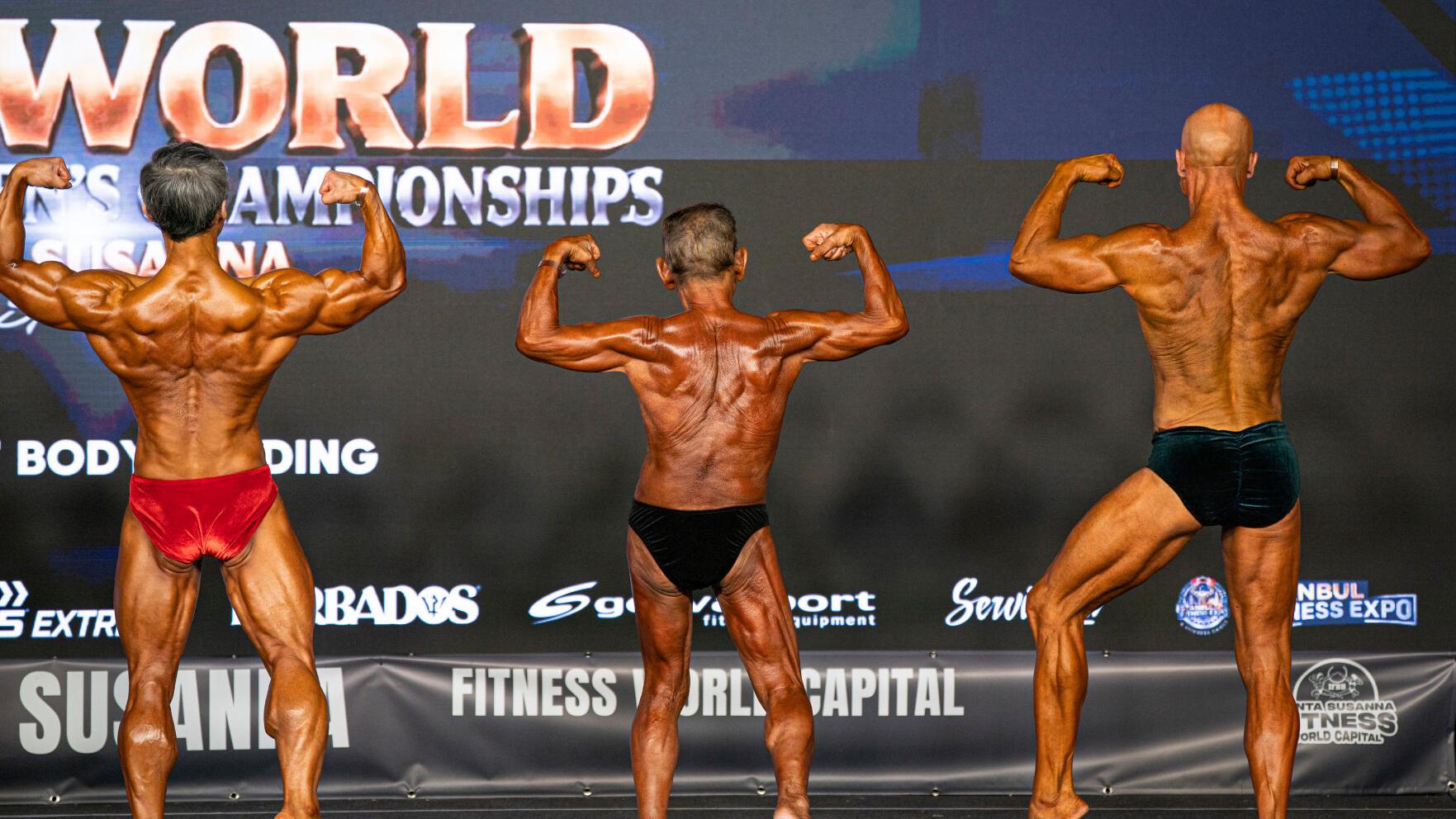 At 90, Japanese bodybuilder is still competing, in photos