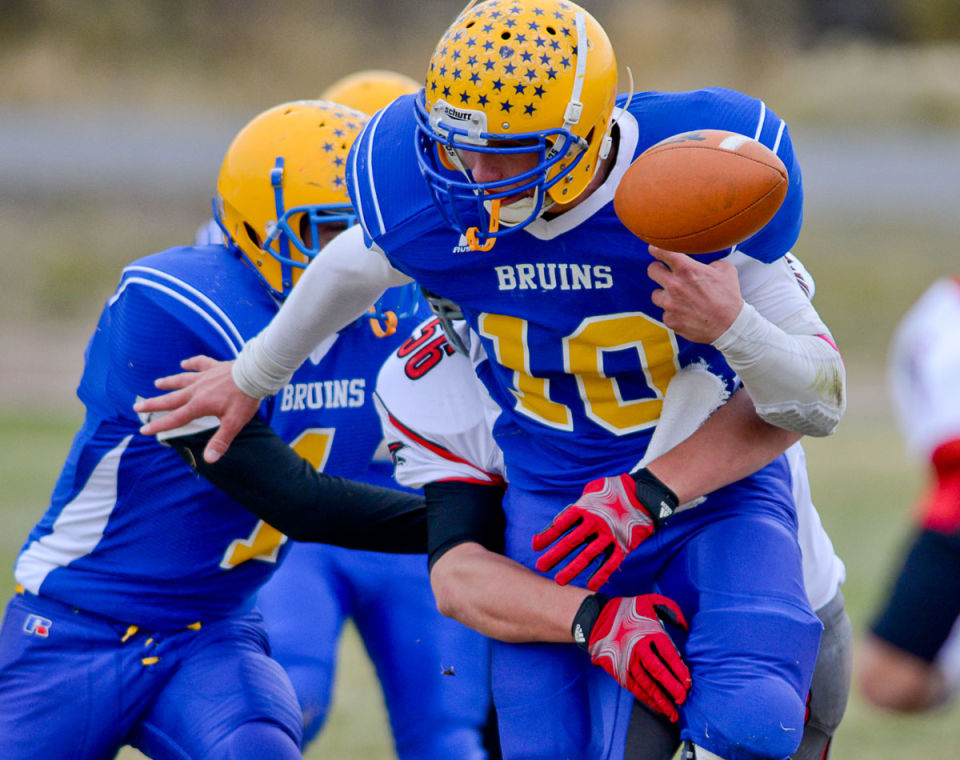 Football Gardiner vs. Twin Bridges Sports
