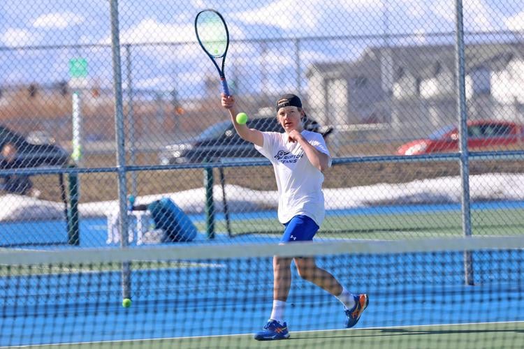 Gallatin, Bozeman tennis teams sweep Helena matches Bozeman