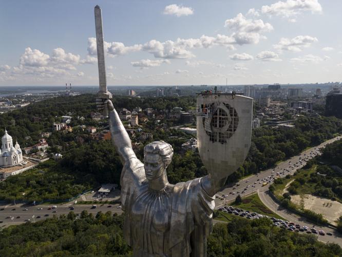 Photos of Ukraine s 34 year journey from independence to invasion