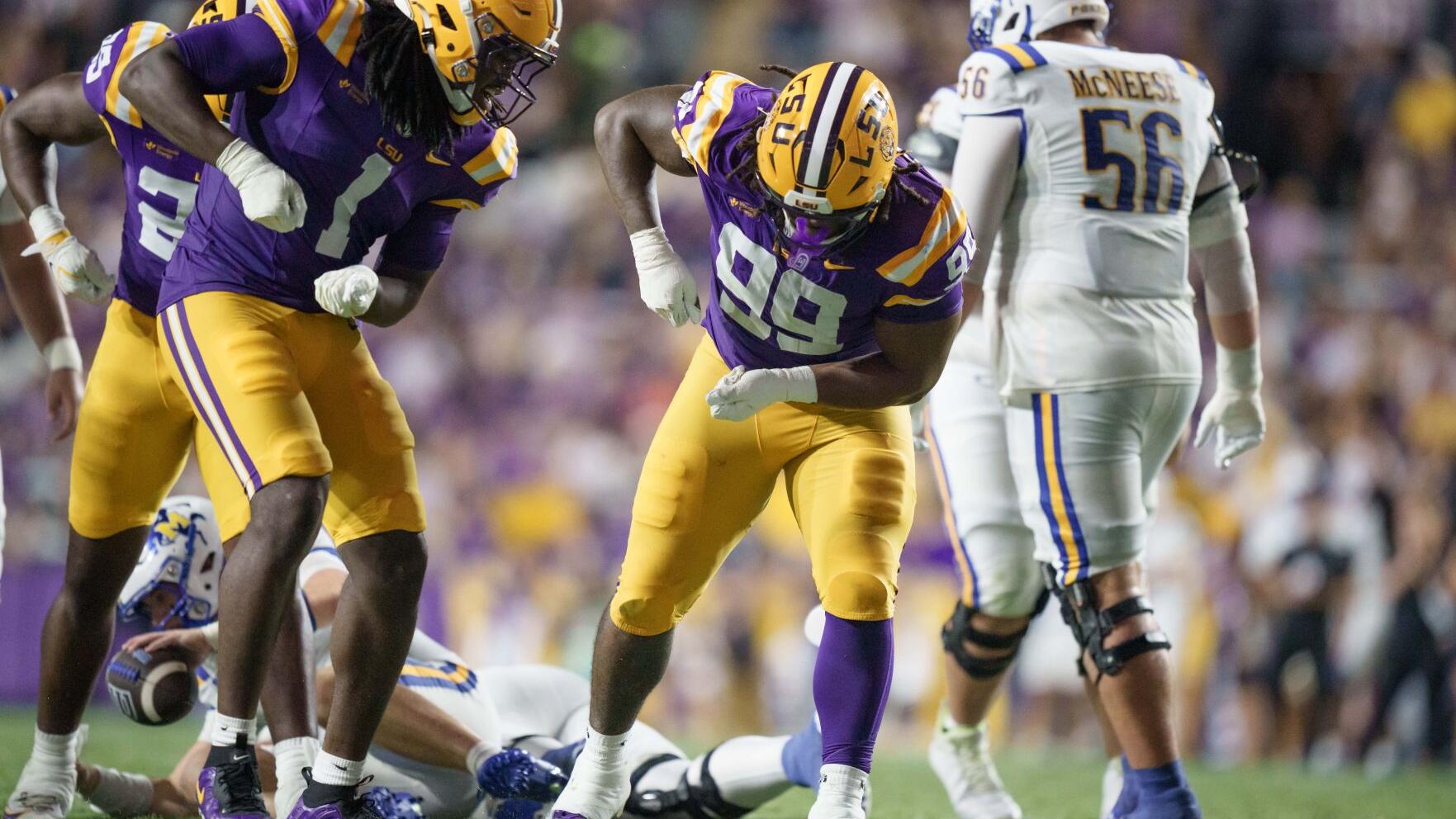 Sam Leavitt leads LSU to 63-14 victory over McNeese State