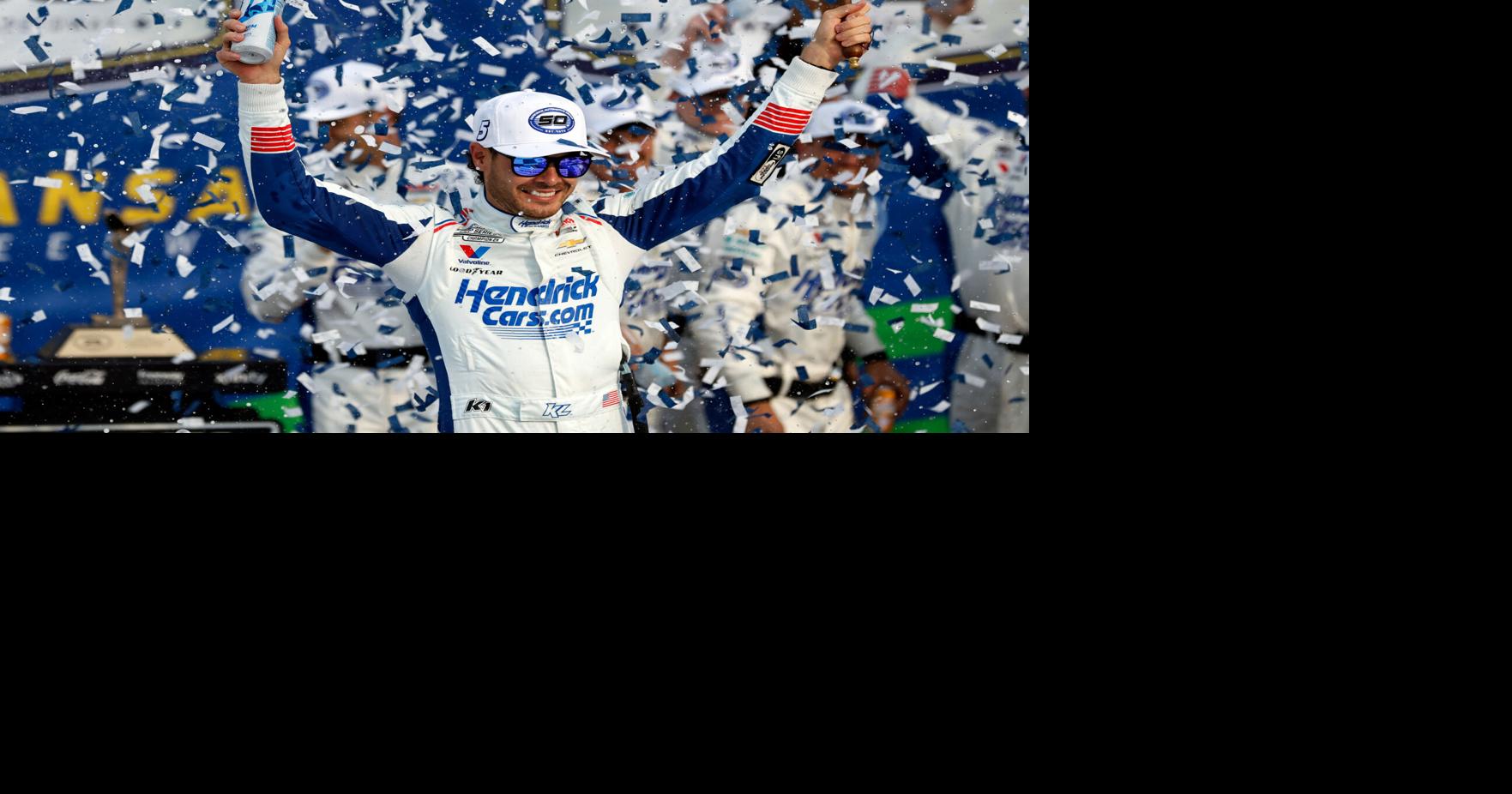 Streaking Kyle Larson looks to pad points lead at Charlotte as NASCAR ...