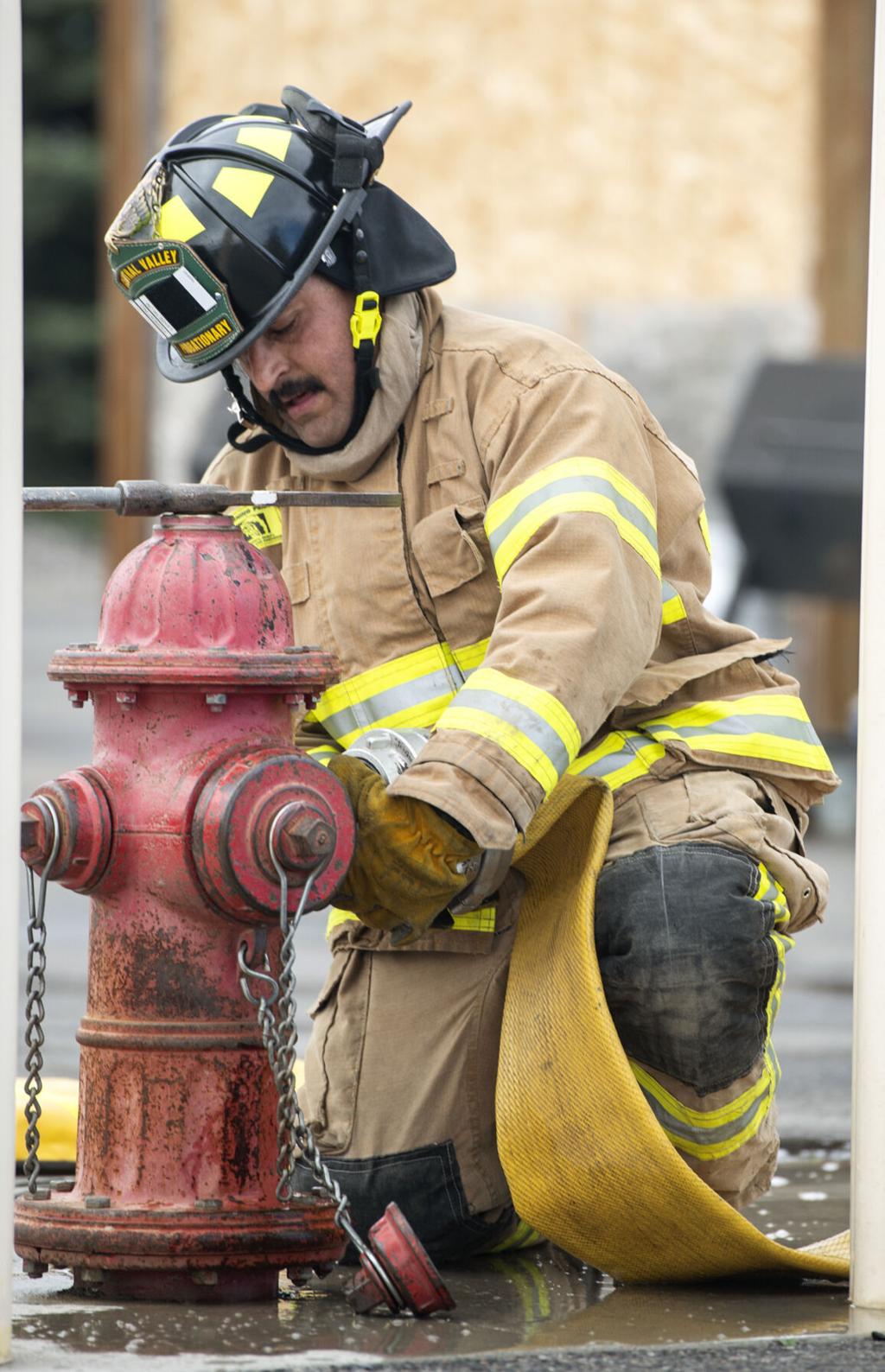 'Crawl, Walk, Run': New Firefighter Academy Begins Hands-On Training In The  Gallatin Valley | County | Bozemandailychronicle.com