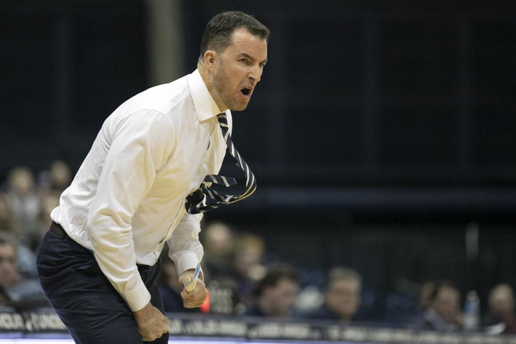 Junior College Guard Nick Gazelas Commits To Montana State Men