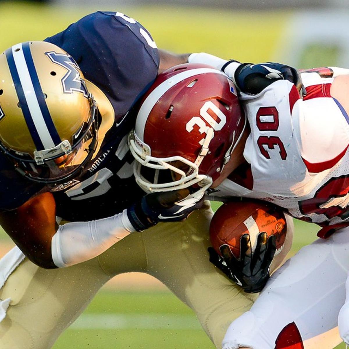 Relentless Bobcat Defense Hardly Lets Eagles Breathe Bobcats