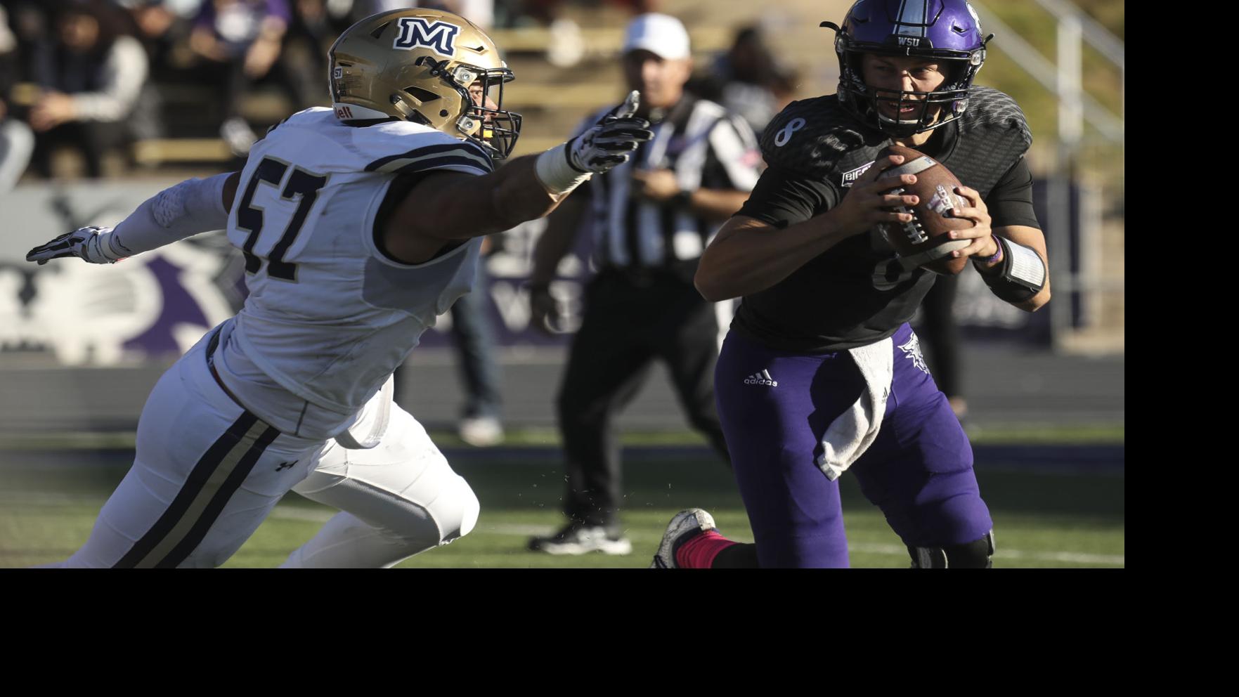 Sterk, Fa’anono complementing each other on Bobcats pass rush
