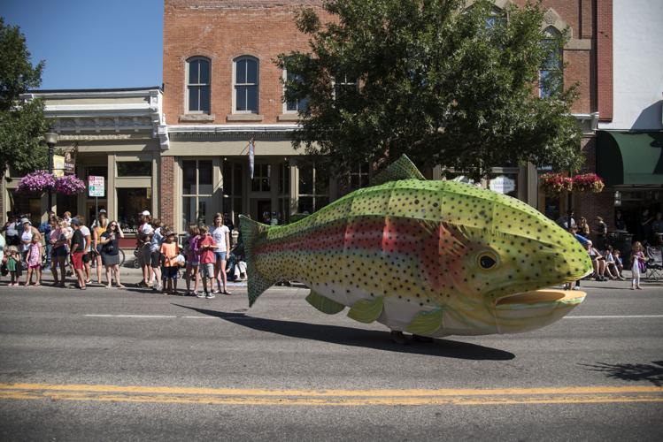 Sweet Pea parade draws thousands to downtown Bozeman News