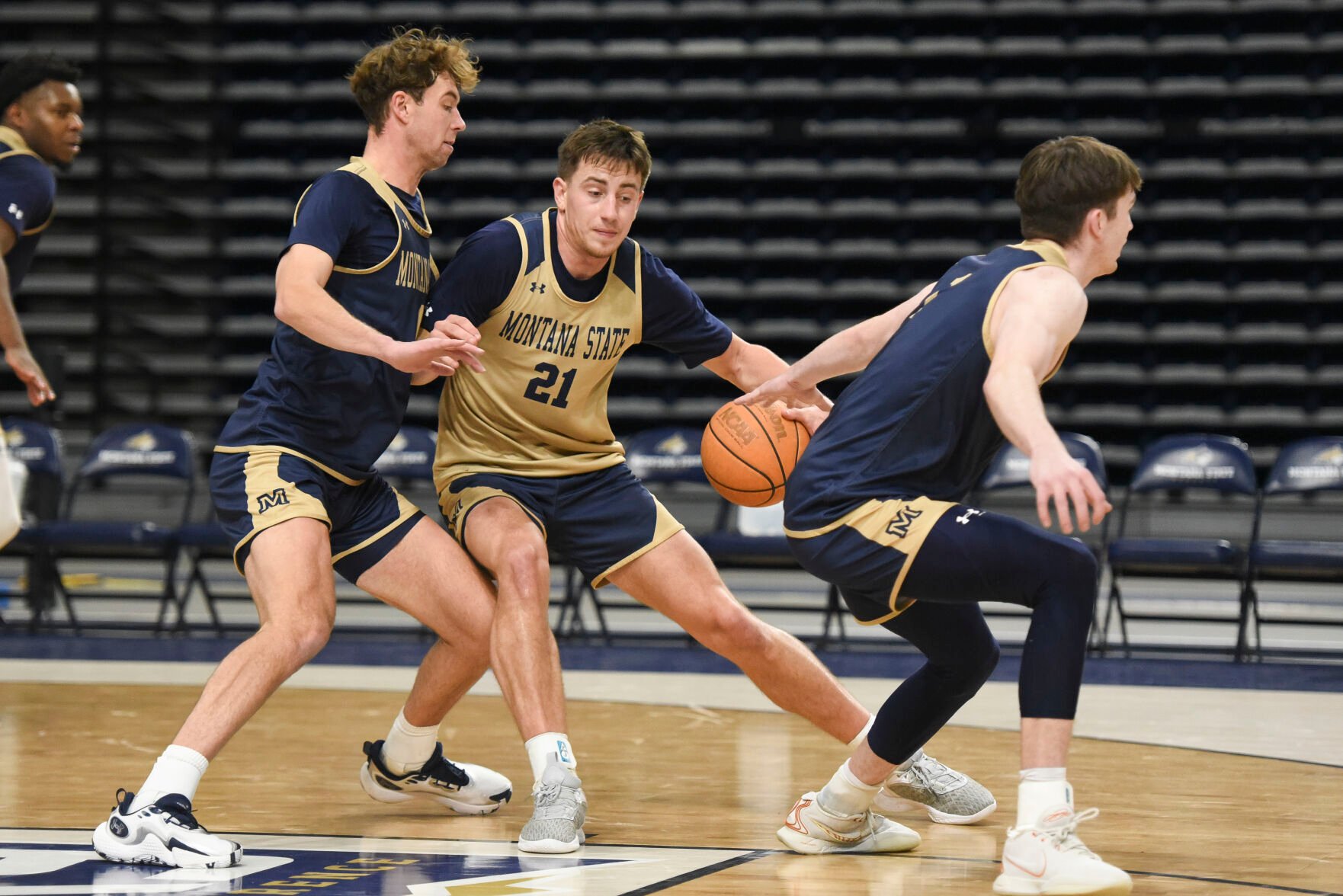 With New Coach Matt Logie And 10 Newcomers, Montana State Men's ...