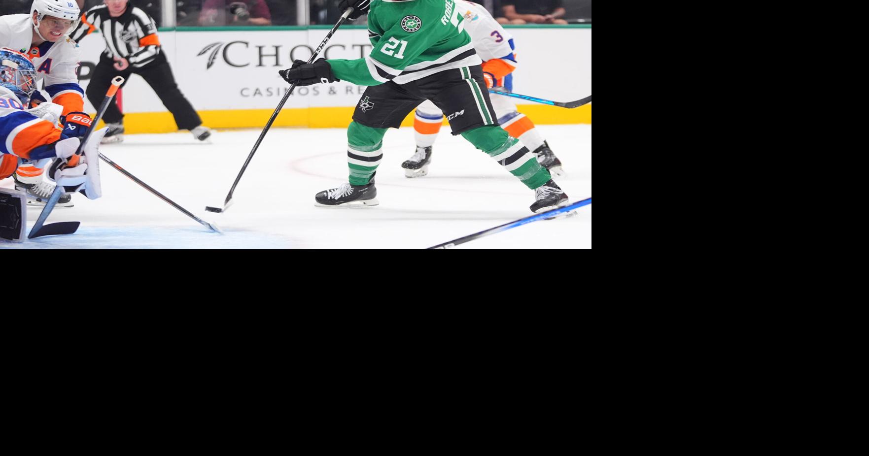 Jason Robertson scores twice to help the Stars beat the Islanders 6-3