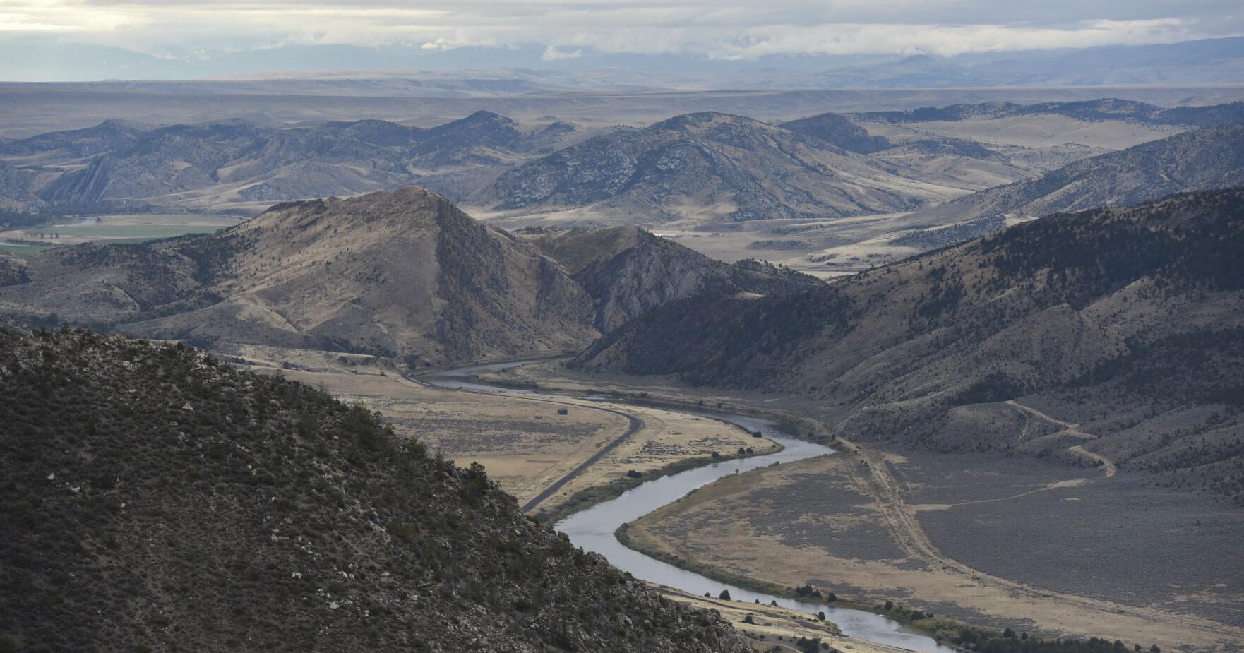 FWP implements fishing restrictions on Jefferson, Beaverhead, Bitterroot rivers - Vimarsana News