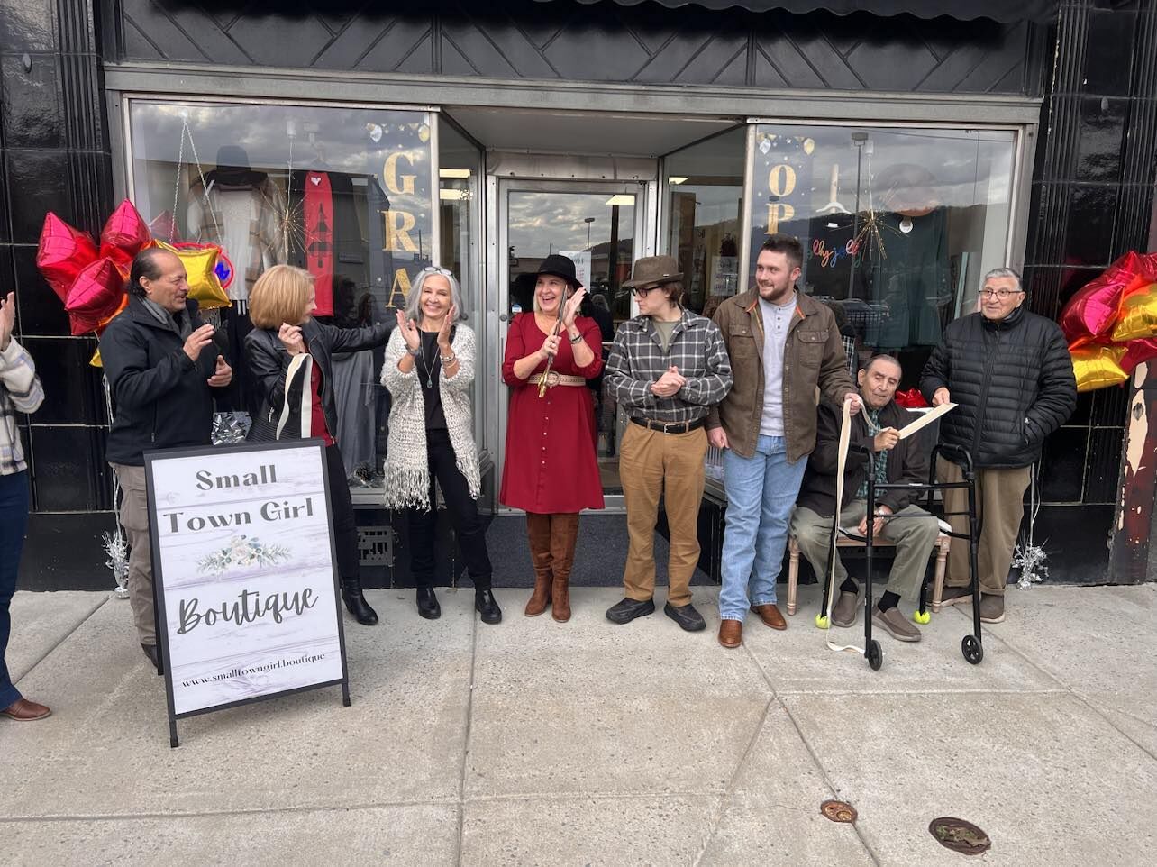 Small Town Girl Boutique cuts ribbon News bradfordera