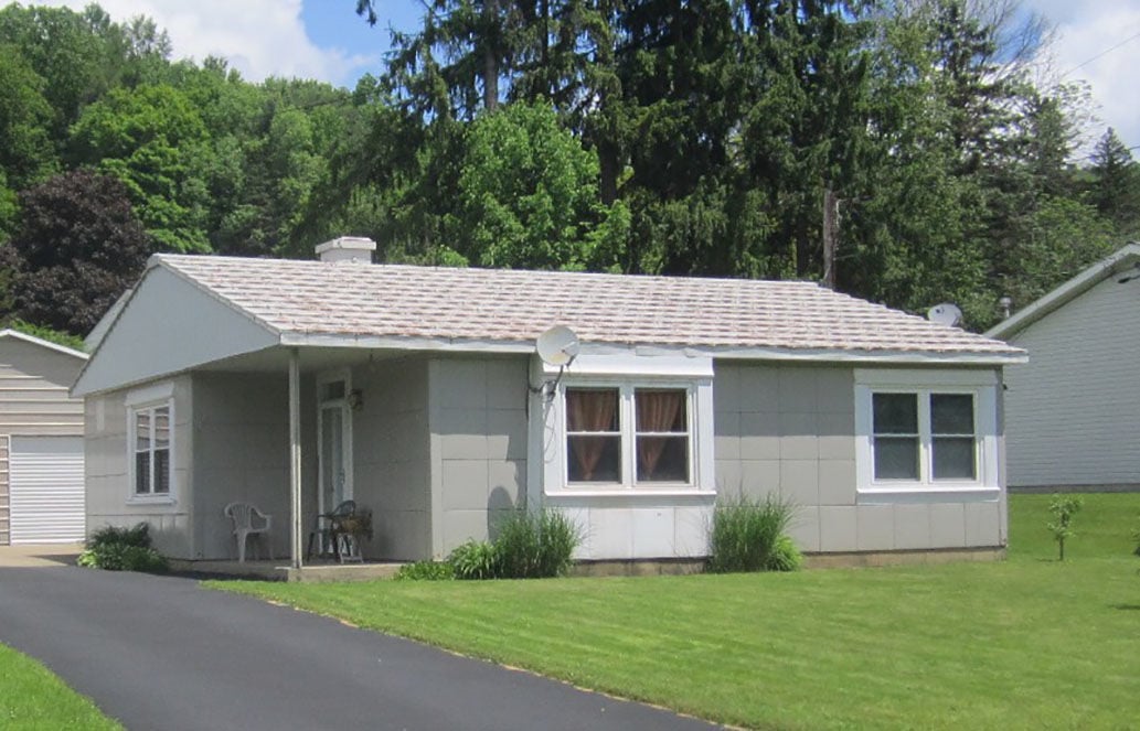 should i buy a lustron house