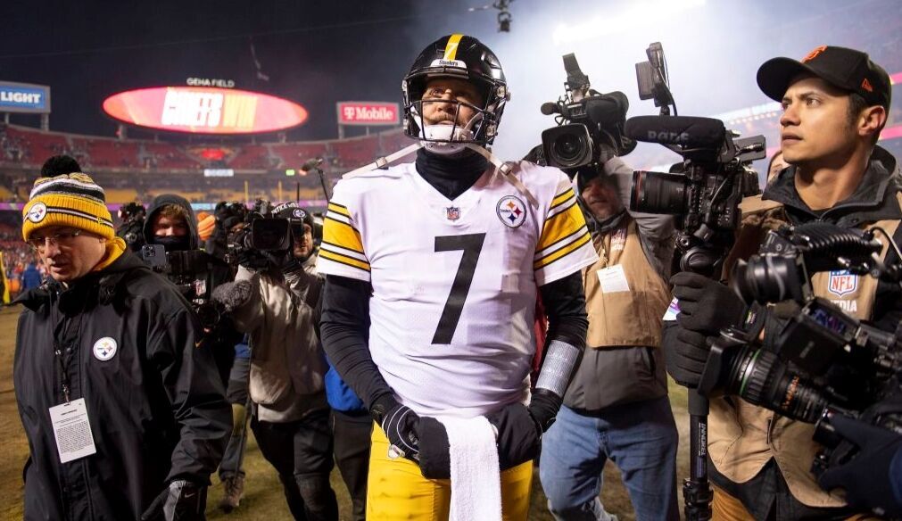 Roethlisberger retires at 39: Time to 'hang up my cleats'