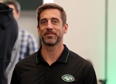 Jets Introduce Aaron Rodgers at News Conference After Trade - The New York  Times