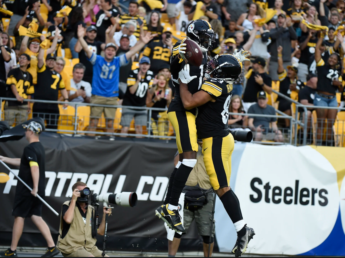 Steelers debut new practice jerseys Thursday at first training