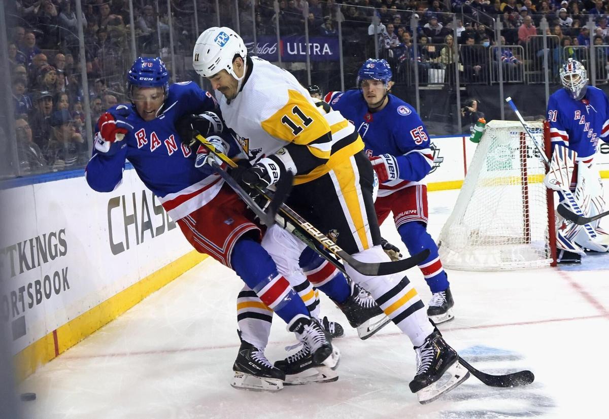 Jake Guentzel injury: 3 ways for Penguins to handle leading scorer's absence
