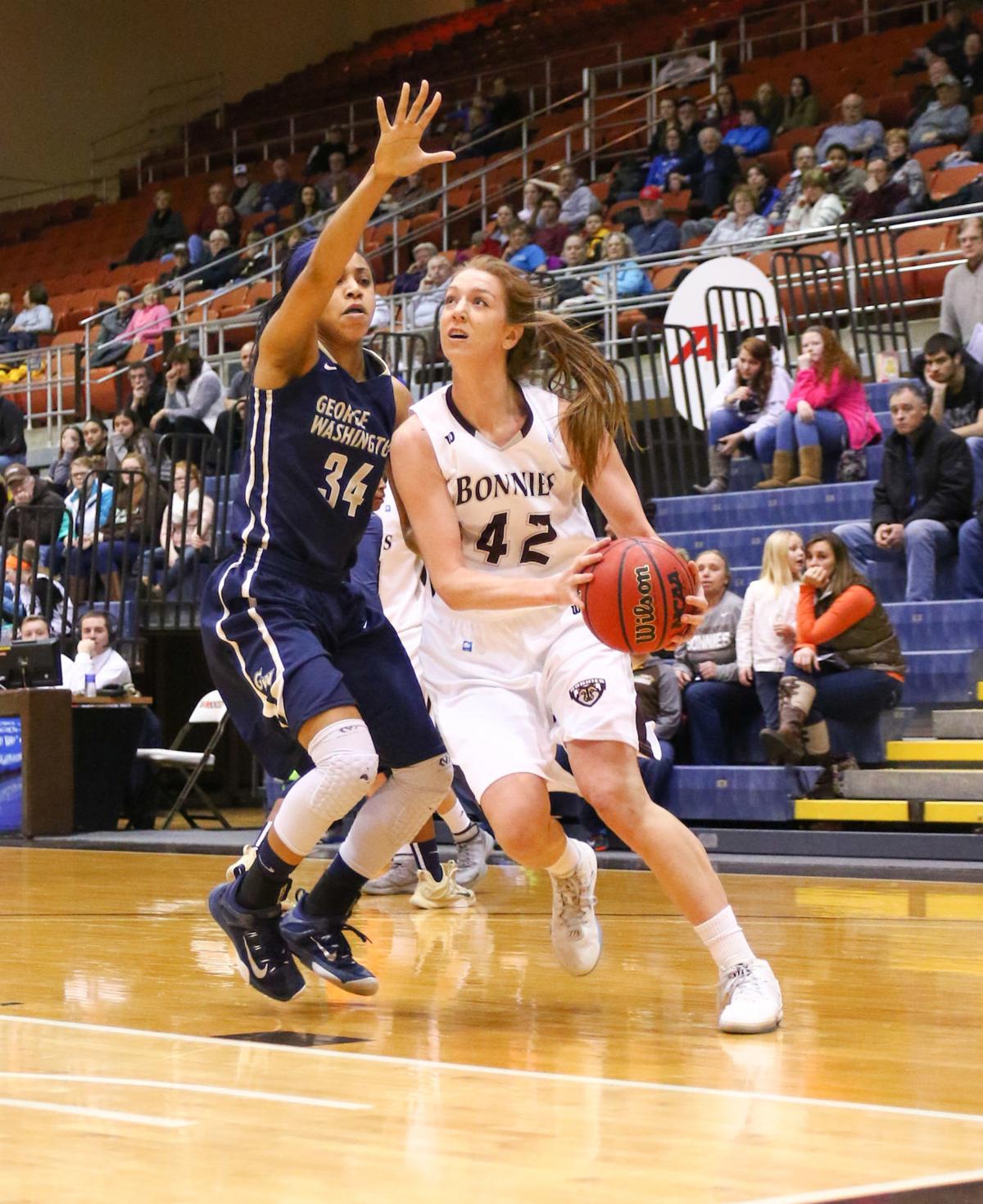 Picking The Four Best Bona Women S Players Sports Bradfordera Com