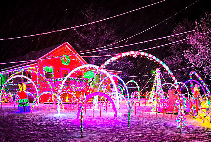 Seneca Allegany Christmas Market 2022 Bolivar Drive Home Illuminates For The Christmas Holiday | News |  Bradfordera.com