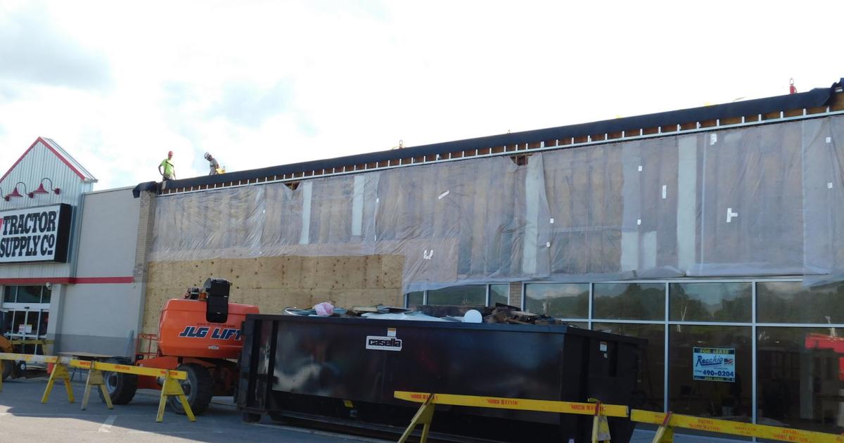 Label Shopper to relocate to larger spot | Local ...