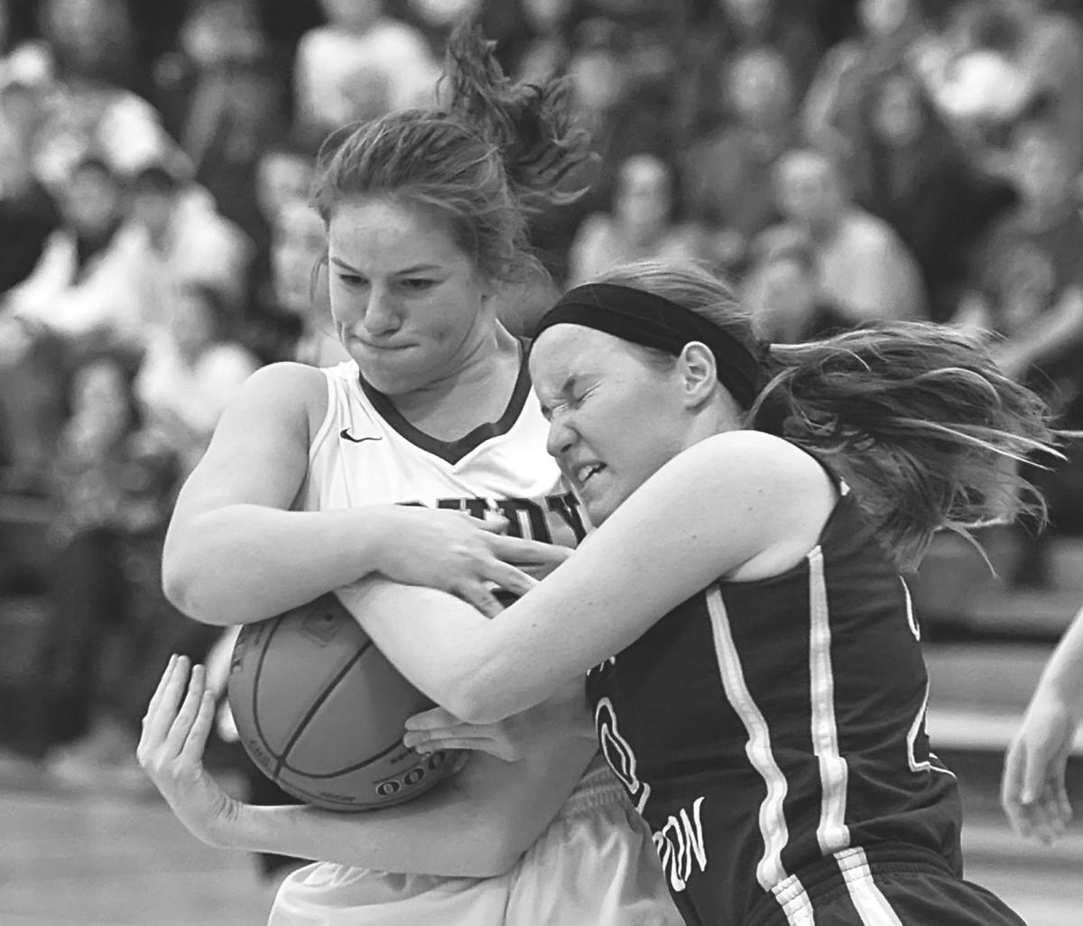 Coudy Girls Fall To N Clarion In A Semis Basketball