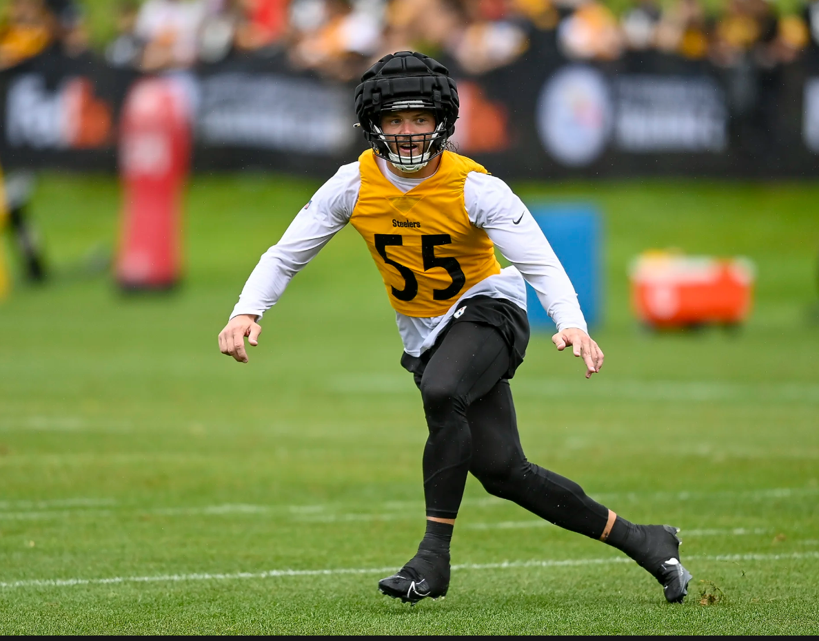Steelers camp observations: Alexander shows up, Holcomb steps