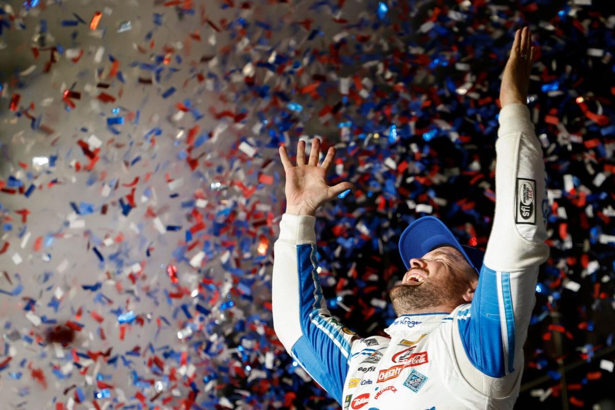 Brad Daugherty, the first Black principal owner to win Daytona 500,  'already talking trash' with Michael Jordan, Sports