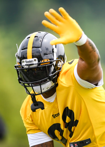 Defensive tackle? Edge defender? Leal making impact with Steelers, Football