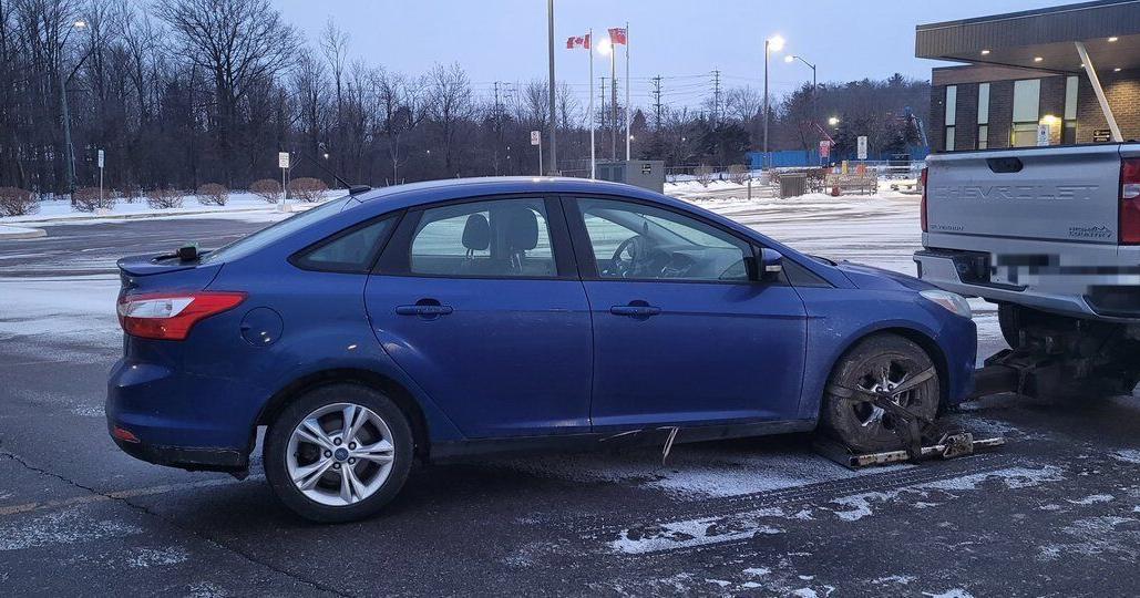 WRONG WAY: Brampton man charged for driving wrong way on 403