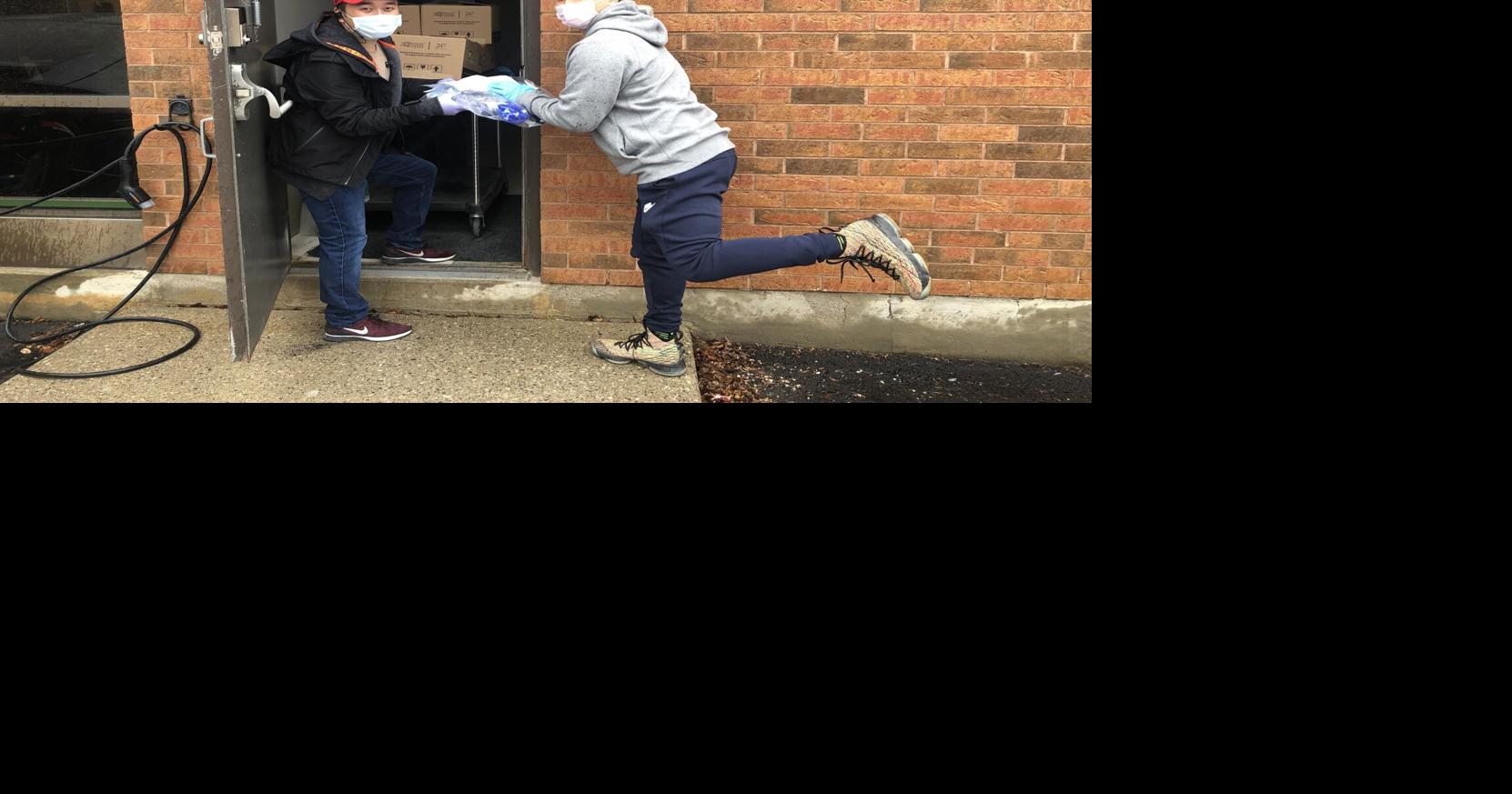 United Together supports Vietnamese seniors in Toronto during COVID19