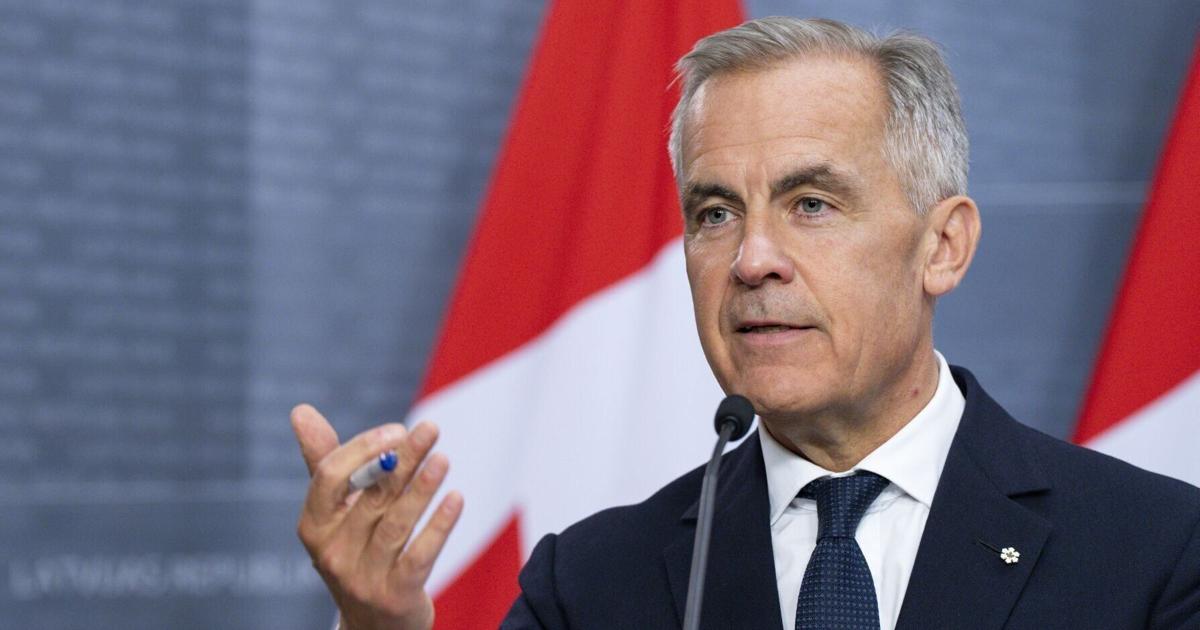 Mark Carney needs to stop placating the mad king and actually fight Trump