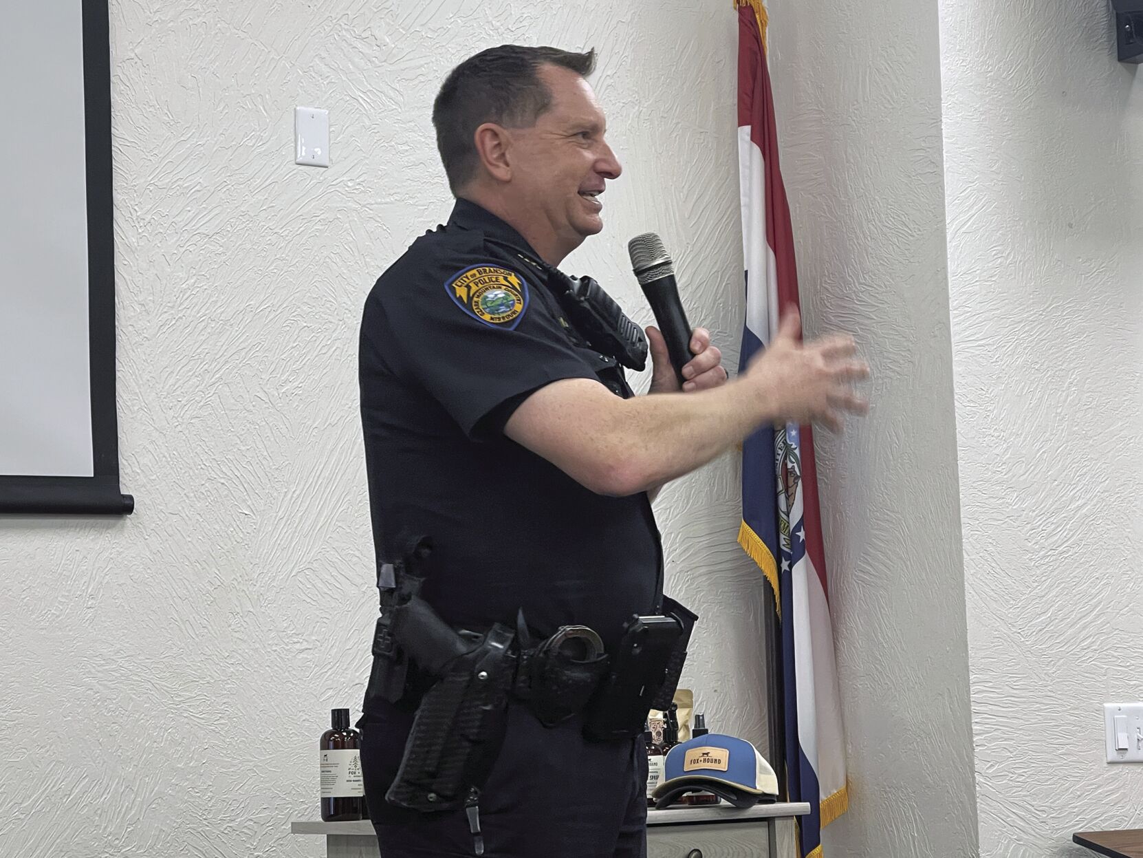 Branson Police Chief Eric Schmitt At Golden Corral.jpg ...