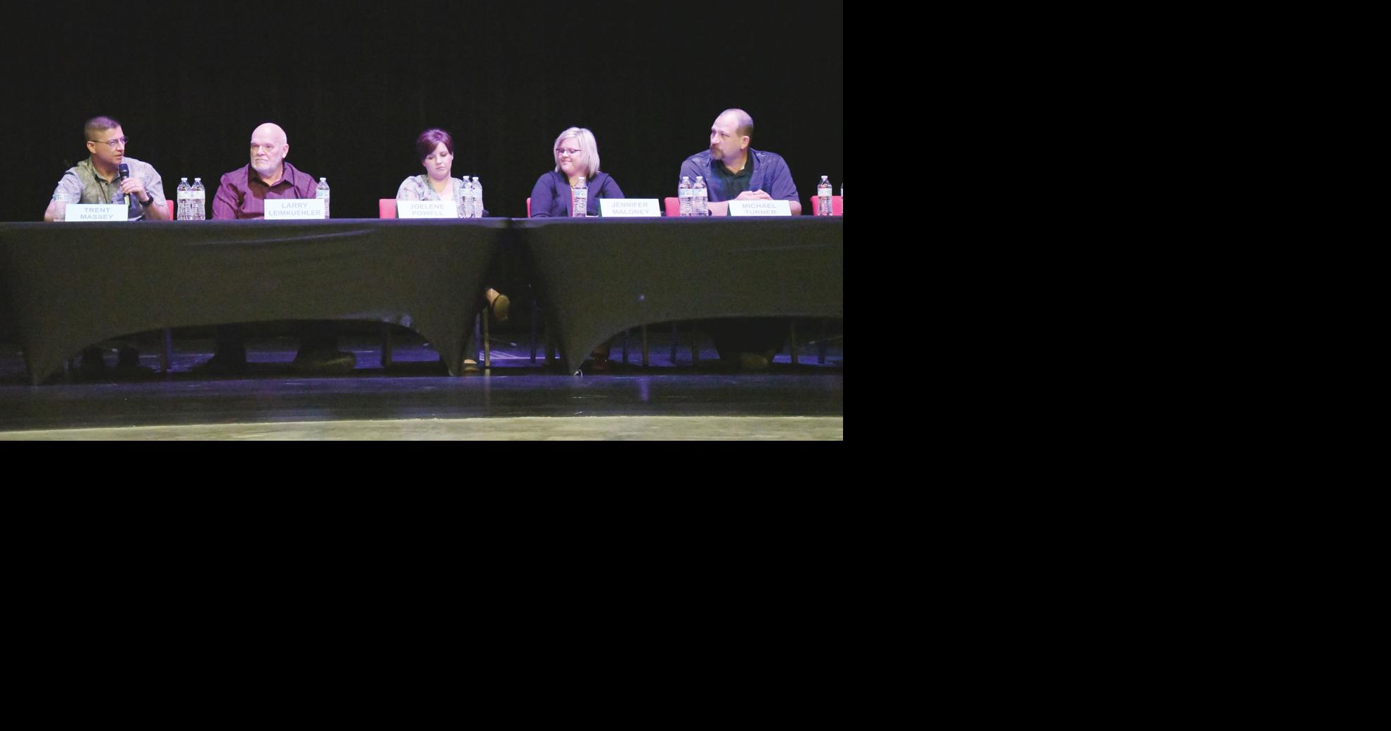 Reeds Spring school board candidates attend forum; Election hopefuls