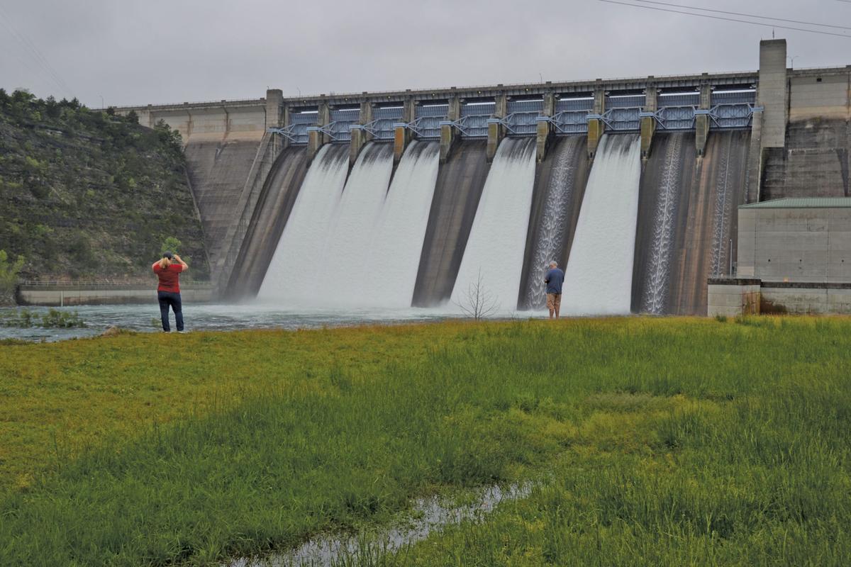 More Spillways Opened At Table Rock Dam News Free Bransontrilakesnews Com