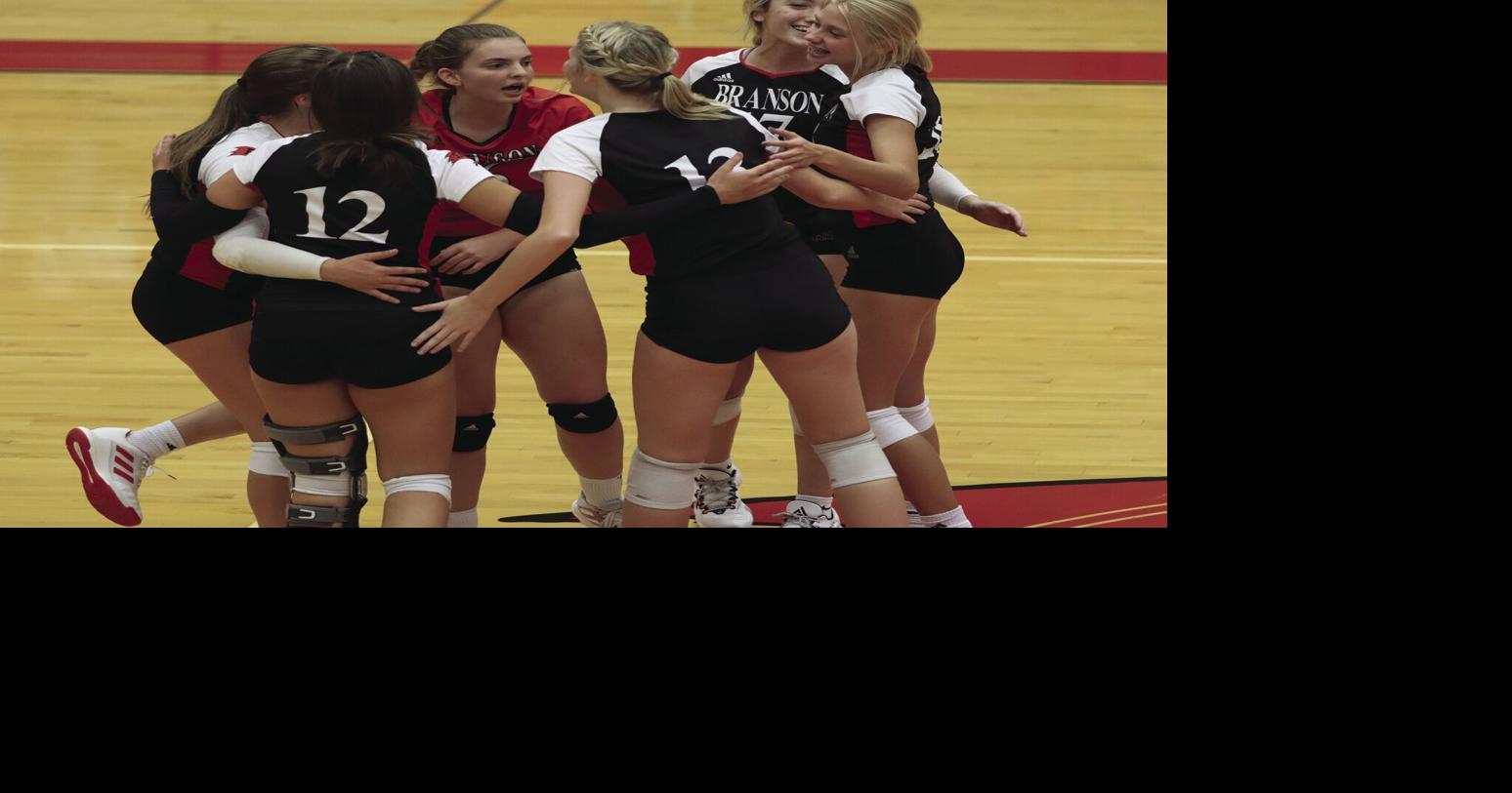 PHOTOS Branson volleyball hosts Reeds Spring Gallery