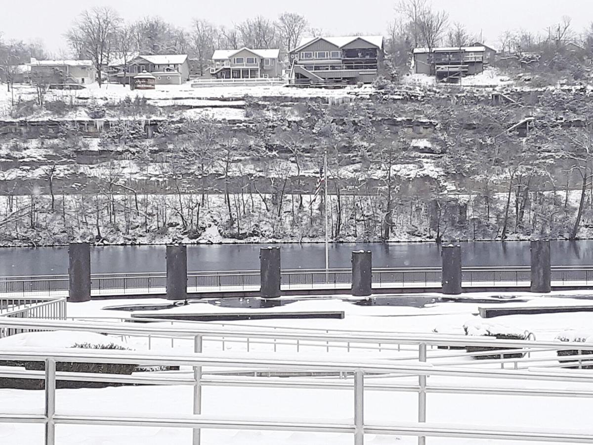 Will There Be Snow In The Ozarks This Christmas 2021 A Look Back At The Ozarks Week Of Ice Snow And Freezing Cold News Free Bransontrilakesnews Com