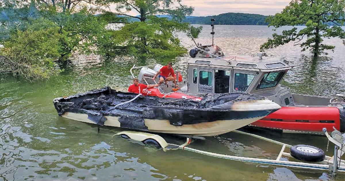 Table Rock Explode Crews respond to boat explosion on Table Rock Lake | News Free ...
