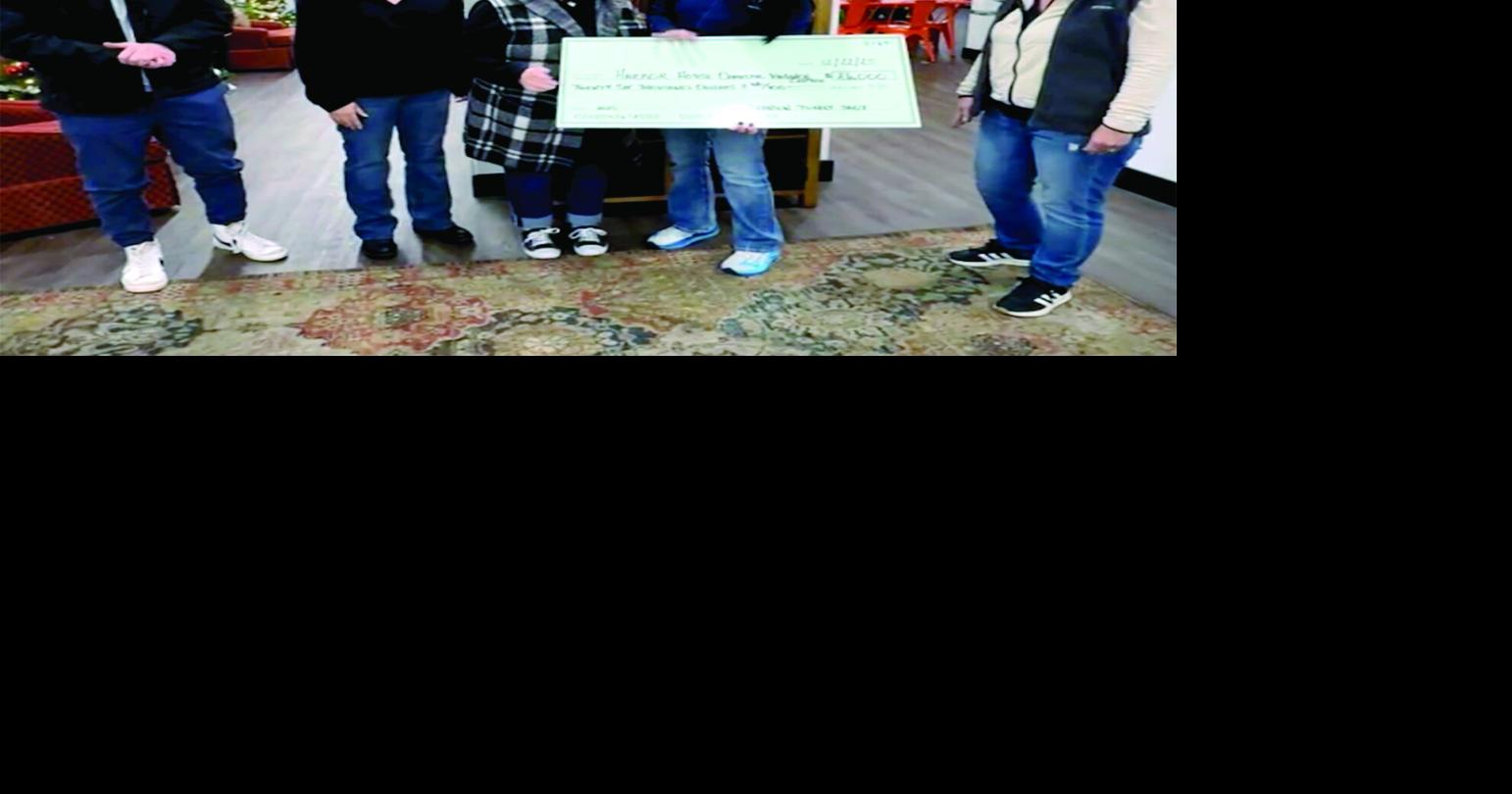 Turkey Trot raises $26,000 for Harbor House