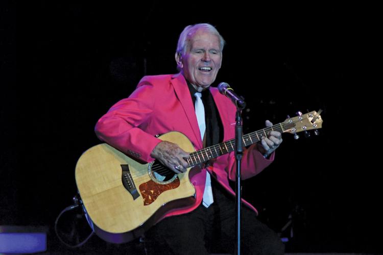 The Duttons reopen show at interim Branson home | Entertainment ...