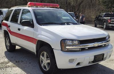 Branson Surplus Auction SUV.jpg