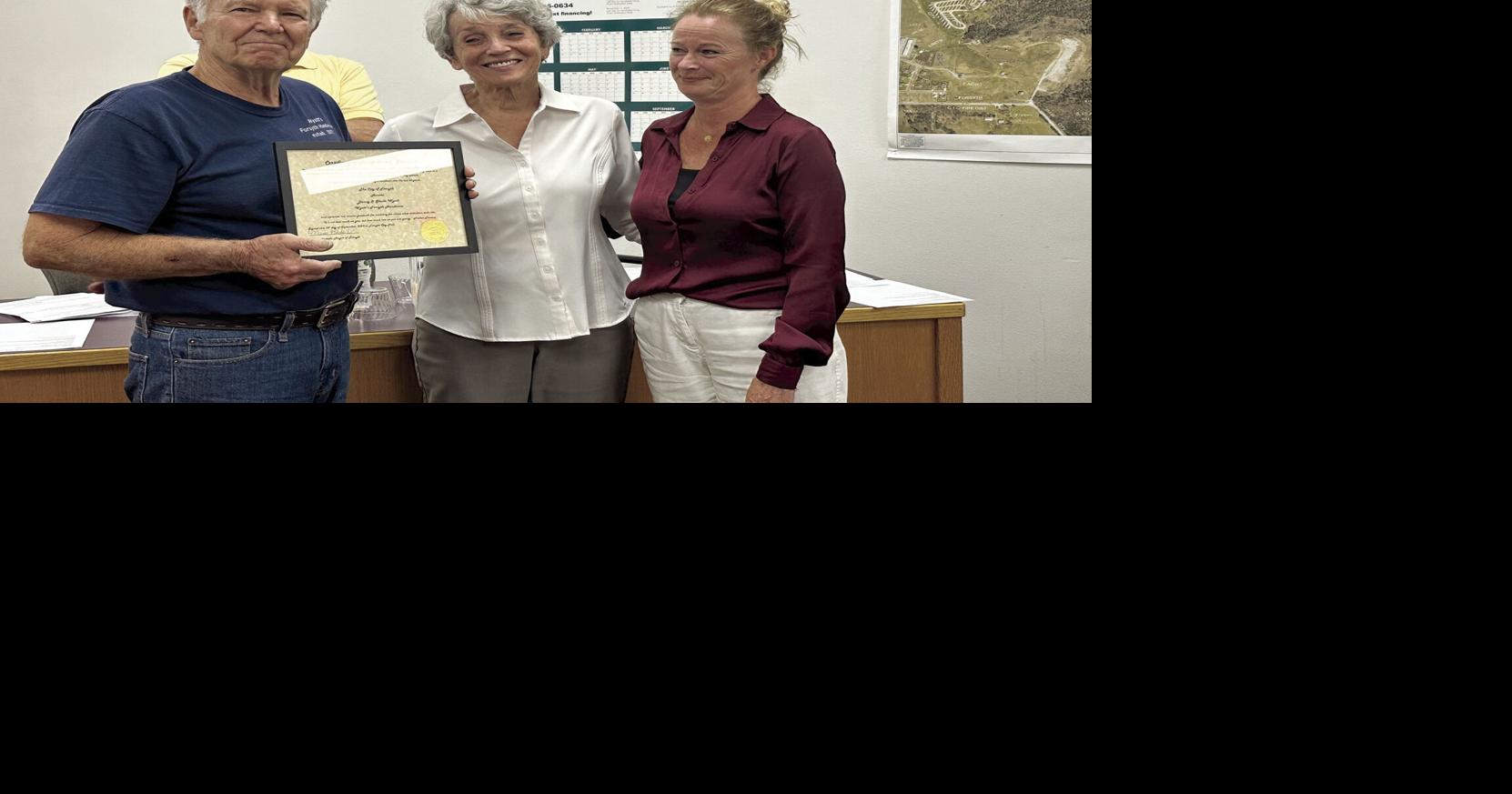 Wyatt’s Forsyth Hardware recognized by city of Forsyth Local News
