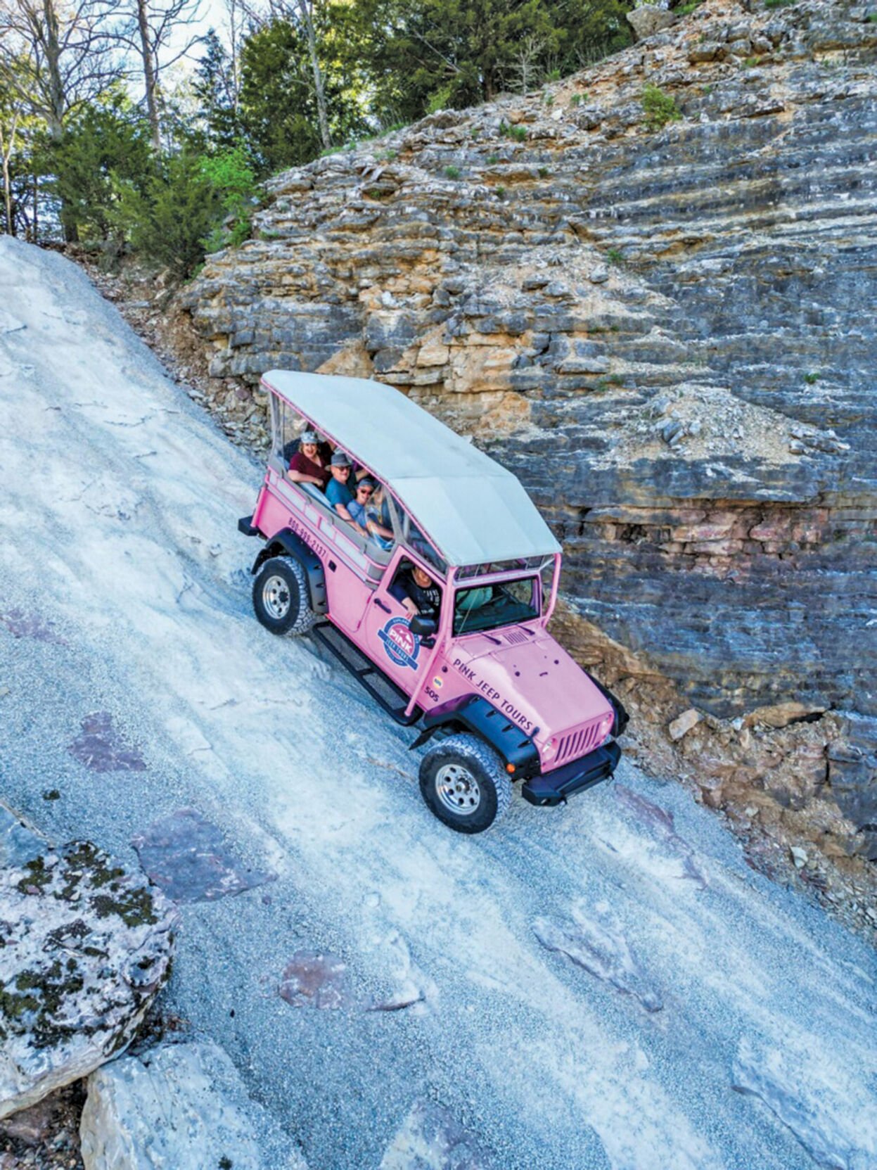 pink jeep tour in branson