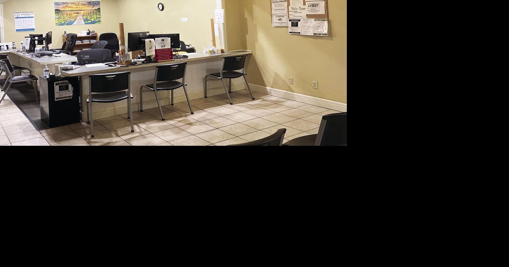 Tilley’s Forsyth License Office opens News