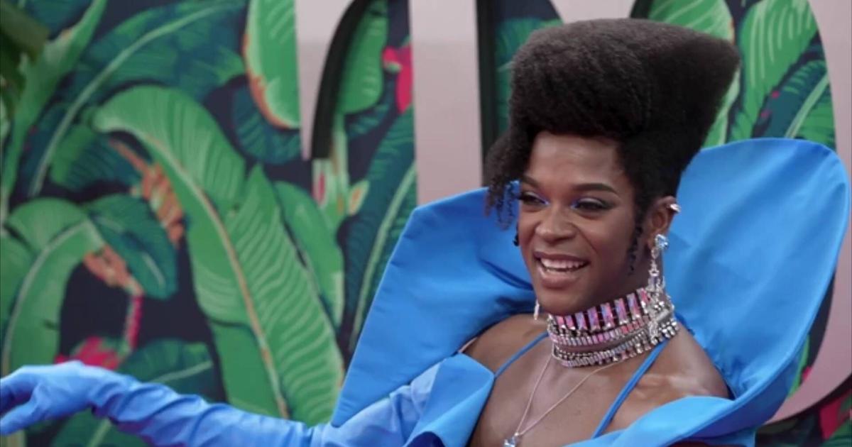 Unscripted Tonys makes history with first nonbinary winners Unscripted Tonys makes history with first nonbinary winners