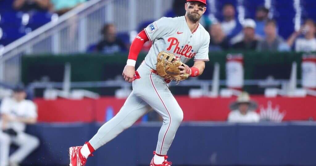 Bryce Harper returning to right field as Phillies shuffle infield post-Luis Arraez trade Charlotte Varnes Aug 3, 2026 1 hr ago