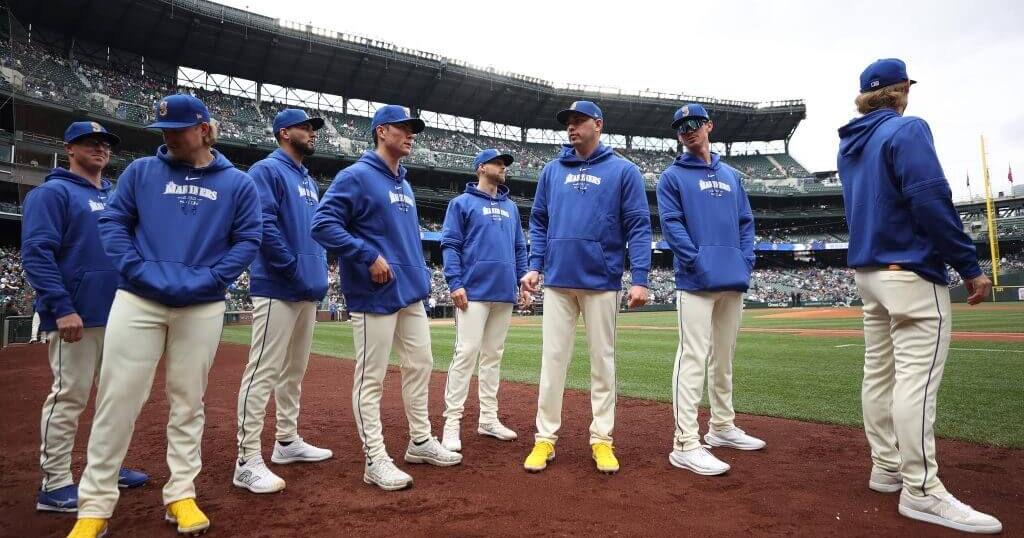 MLB players union proposes earlier trade deadline and more limits on player demotions Evan Drellich Jul 1, 2026 1 hr ago