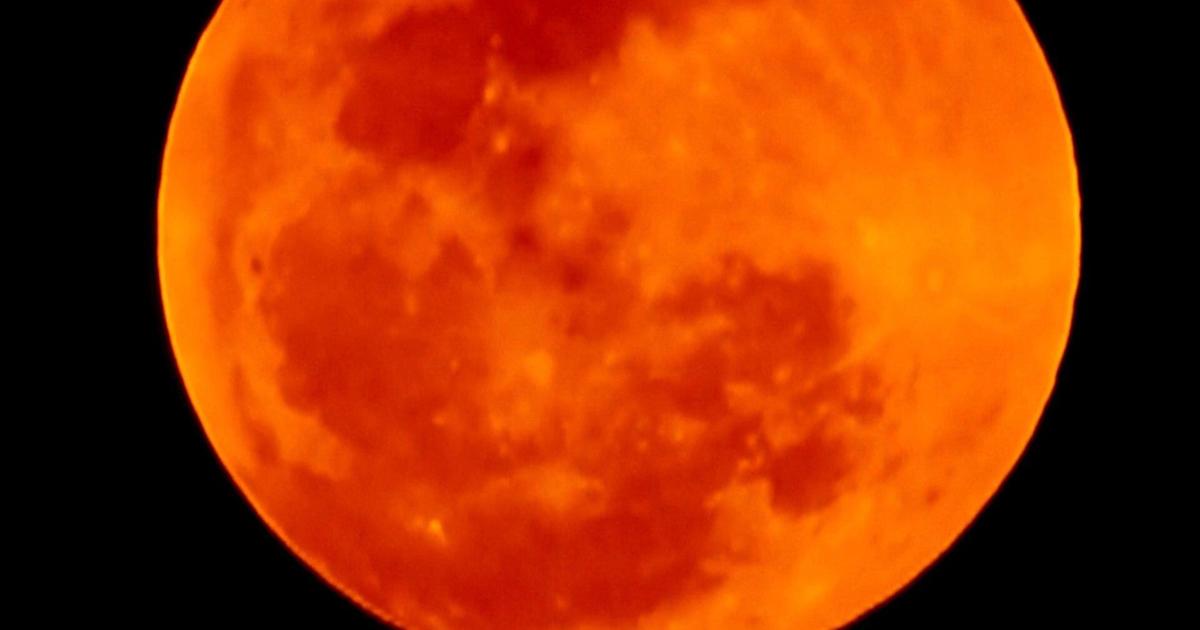 Meteor Eclipse Meteor showers, planets and a total lunar eclipse set to light up the ...
