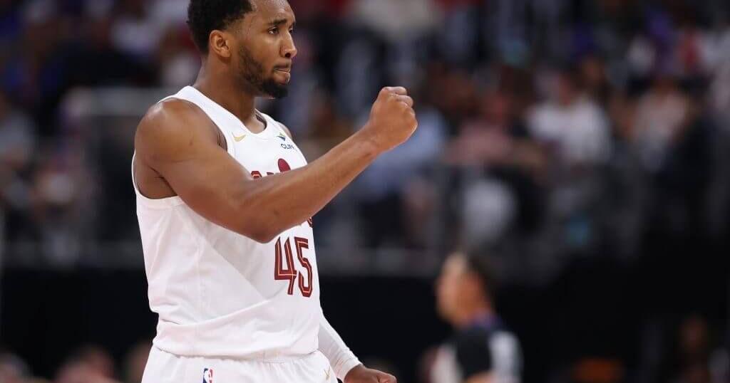 Cavs, Donovan Mitchell dominate Pistons in Game 7, set up East showdown with Knicks Jason Lloyd, Hunter Patterson and more May 17, 2026 8 hrs ago