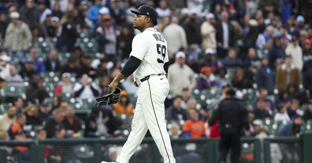 Yet another Framber Valdez blunder. Plus: Biggest MLB surprises so far. Levi Weaver and Chad Jennings May 6, 2026 58 mins ago