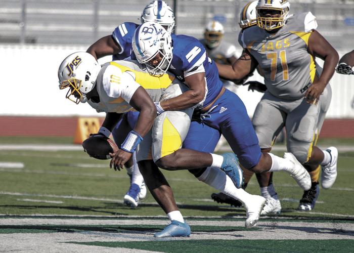 Blinn looks to execute game plan against Broncos Sports